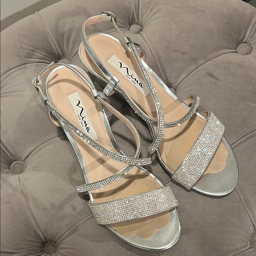 NINA’S SILVER STRAPPY WEDGE SANDAL FOR A WEDDING OR SPECIAL OCCASION/ SILVER 7.5